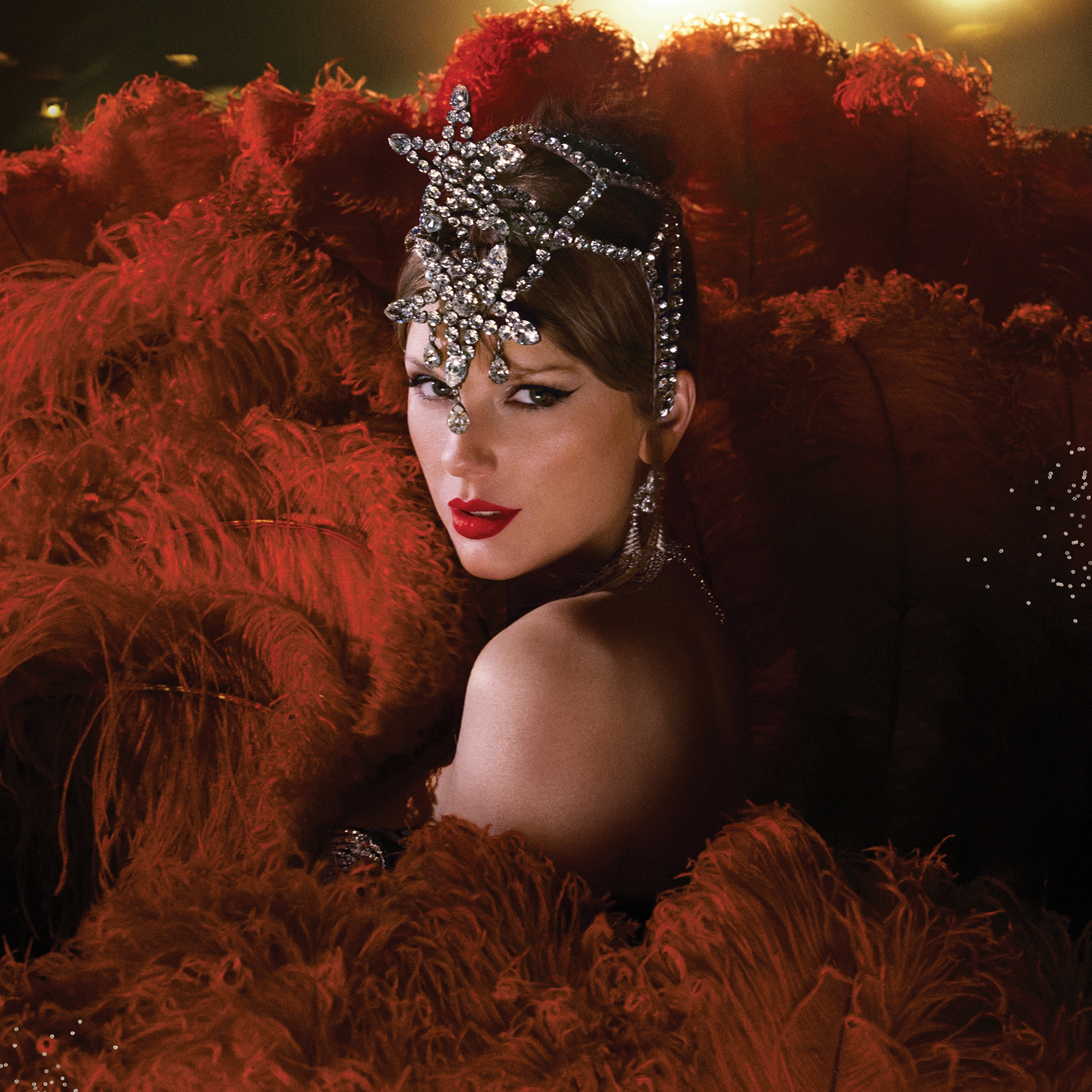 Taylor Swift lấy chồng nhưng không bỏ cuộc chơi: Nhạc 