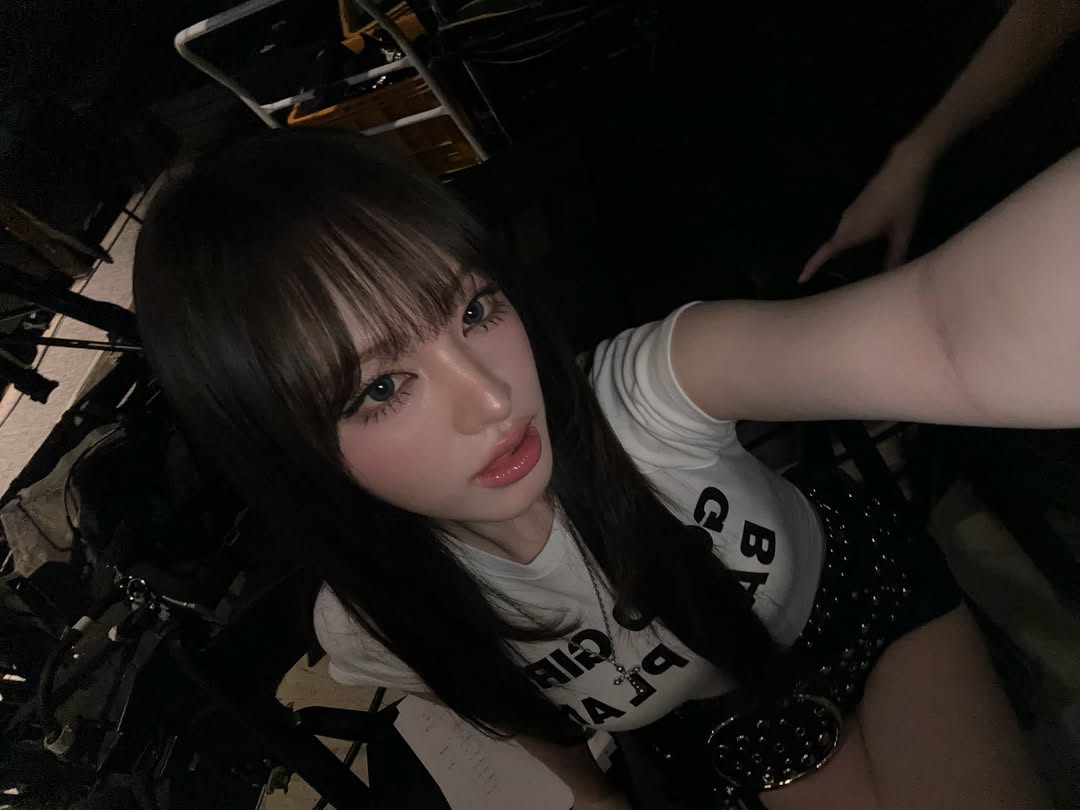 Kẻ thế thân “công chúa Kpop”- Ảnh 8.