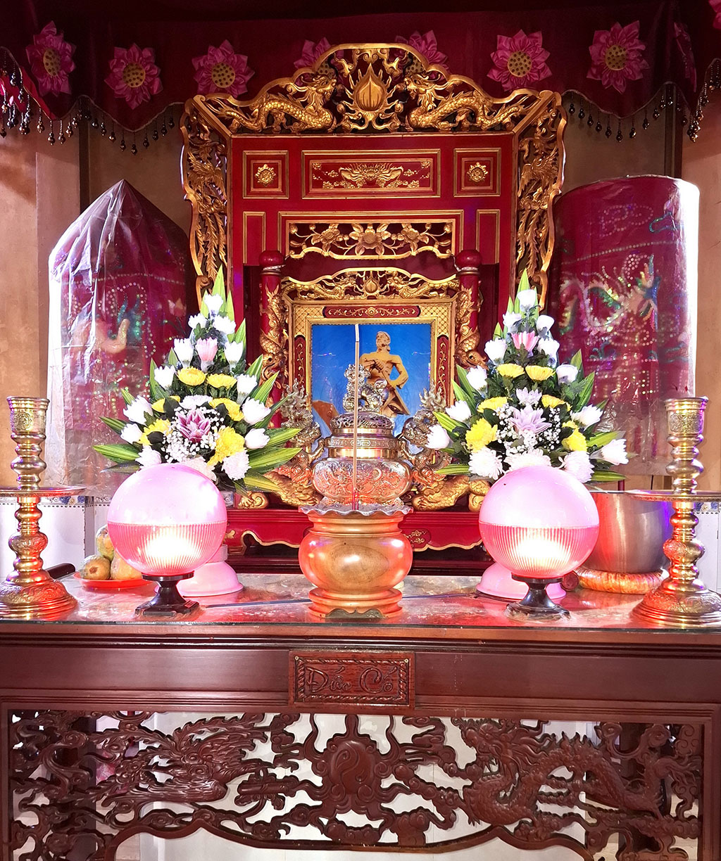 Thất sơn huyền bí: Thẻ bài và bia trấn yểm ở chùa Bồng Lai- Ảnh 4.