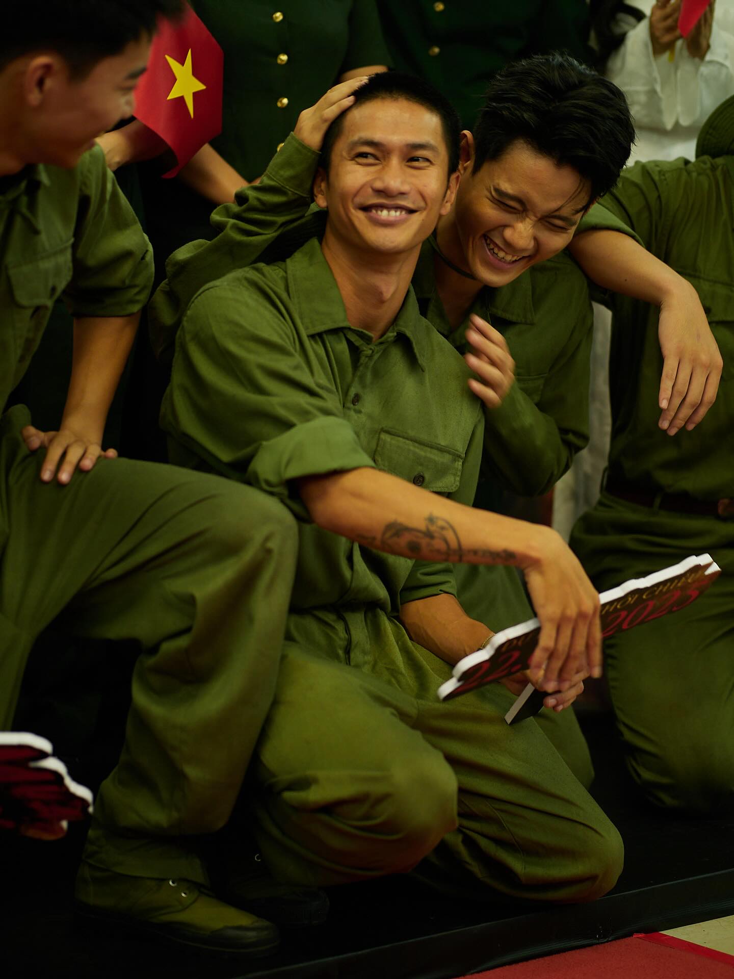 Hoà Minzy buồn vì Còn Gì Đẹp Hơn được khán giả yêu thích hơn ca khúc Nỗi Đau Giữa Hoà Bình do mình thể hiện- Ảnh 2.