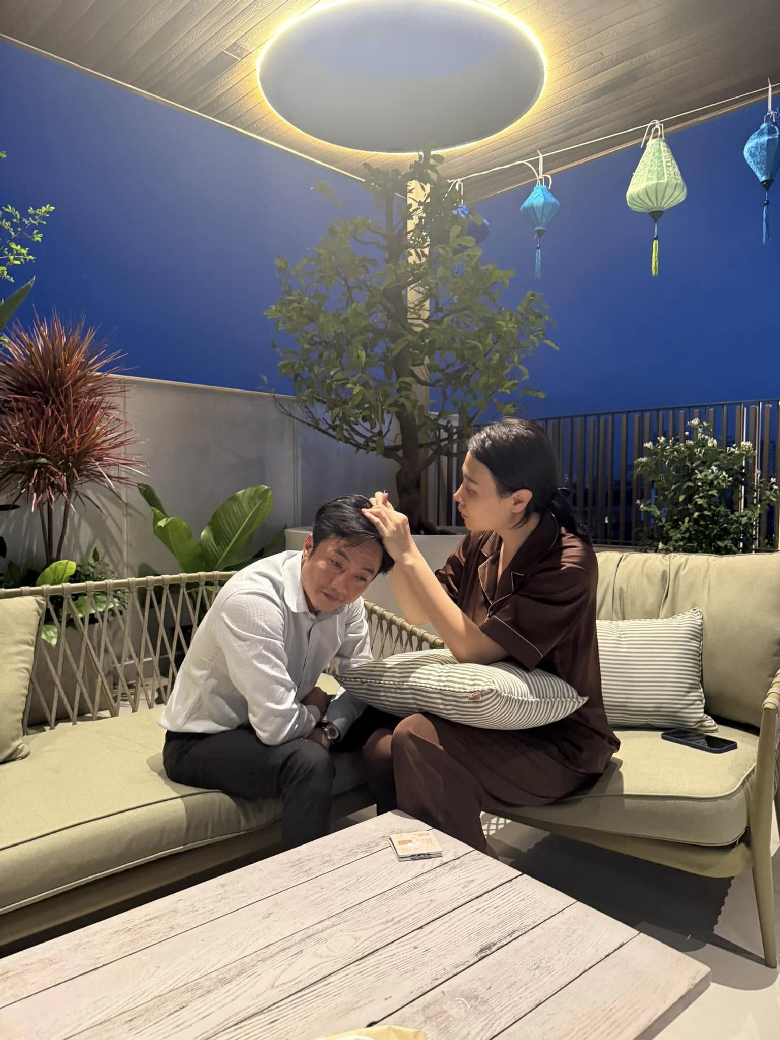 1 điều Cường Đô La chỉ dám làm khi Đàm Thu Trang đã ngủ say - Ảnh 4.