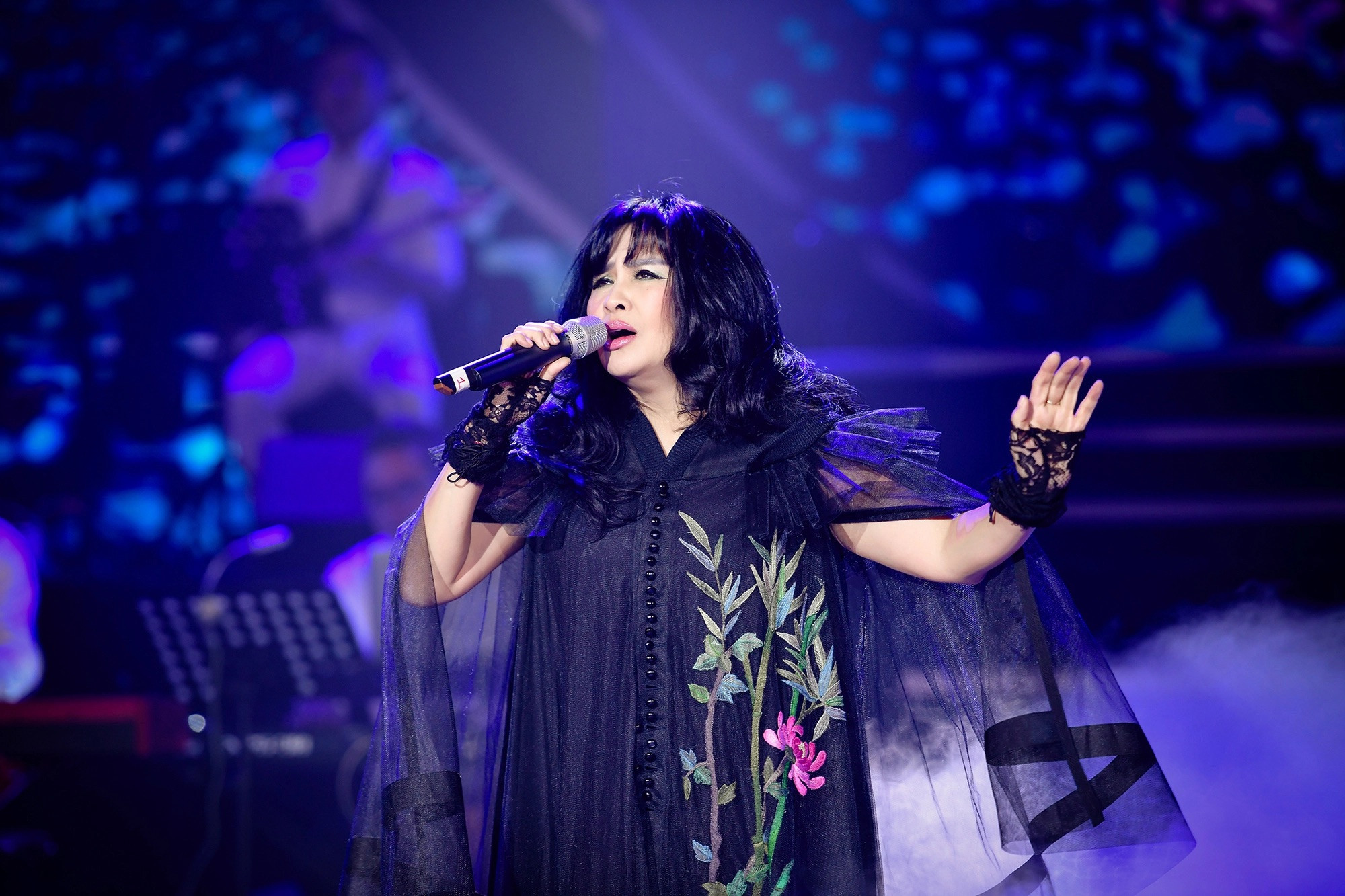 Diva đầu tiên được phong NSND: Sở hữu nhà mặt tiền Tây Hồ cực xịn, sau 3 lần đò đã tìm thấy hạnh phúc- Ảnh 3.