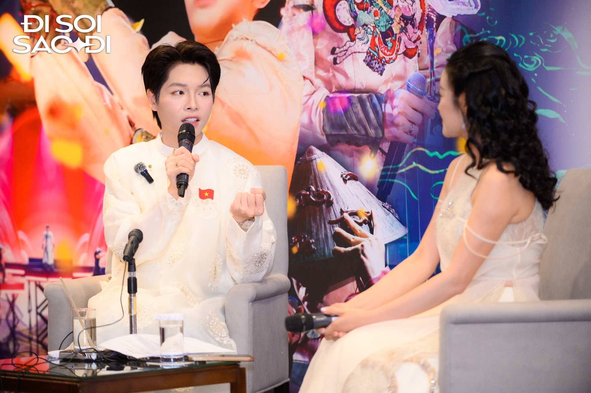 Đức Phúc tiết lộ ekip Việt Nam là 