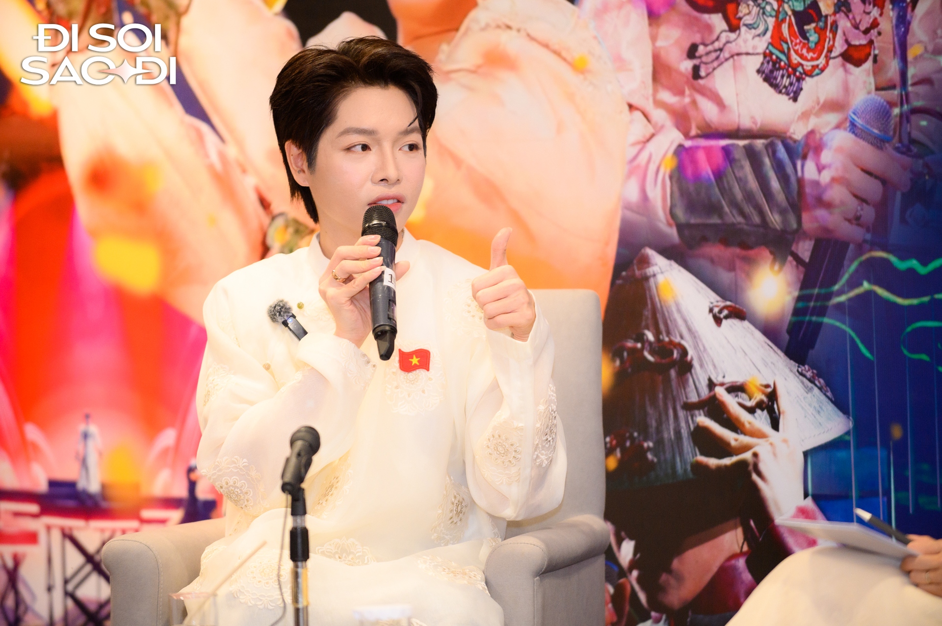 Đức Phúc tiết lộ ekip Việt Nam là 