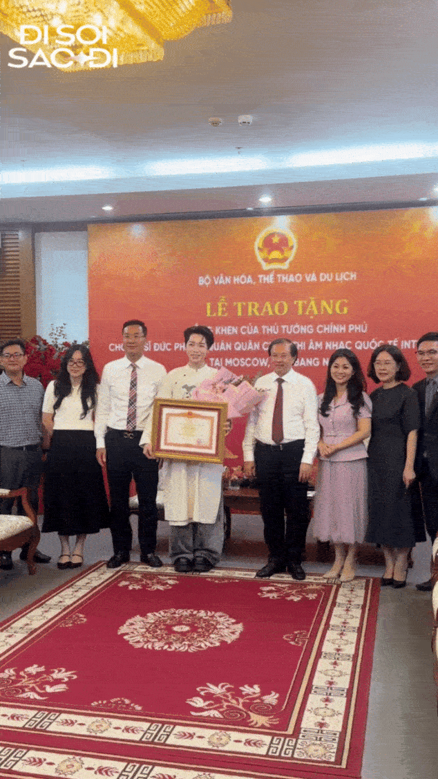 Thứ trưởng Bộ VHTTDL: 3 phút biểu diễn của Đức Phúc là một kỳ tích, là minh chứng cho sức trẻ Việt Nam đang vươn lên mạnh mẽ- Ảnh 5.