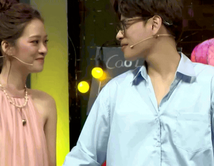 Nam ca sĩ có hit, cưới vợ hotgirl rồi “lặn” khỏi showbiz, hát hay thế này sao mãi không nổi?- Ảnh 5. Nam ca sĩ có hit, cưới vợ hotgirl rồi “lặn” khỏi showbiz, hát hay thế này sao mãi không nổi?- Ảnh 5.