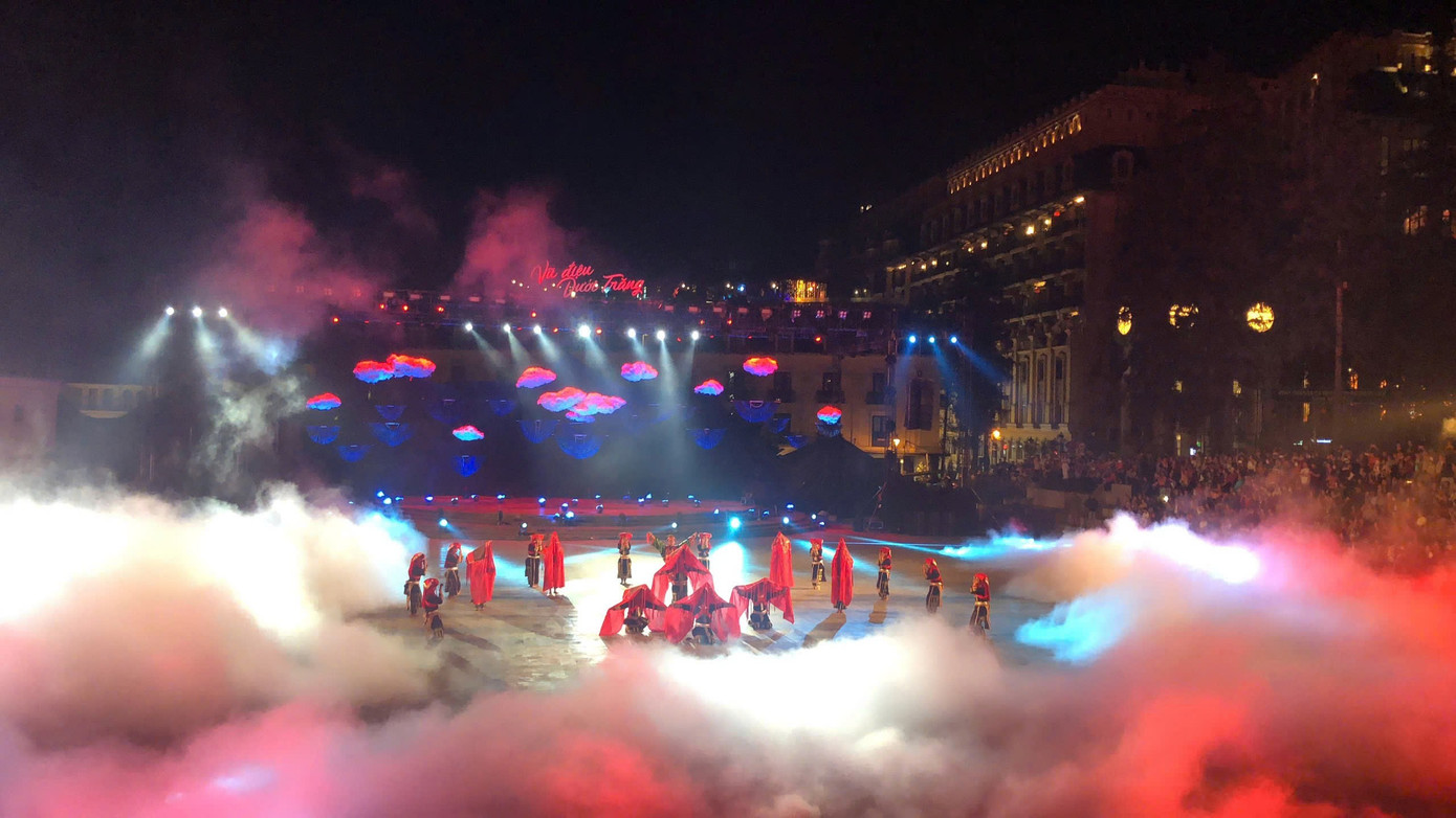 Chưa biểu diễn, một chương trình nghệ thuật đã dự kiến lỗ hàng trăm triệu đồng- Ảnh 3.