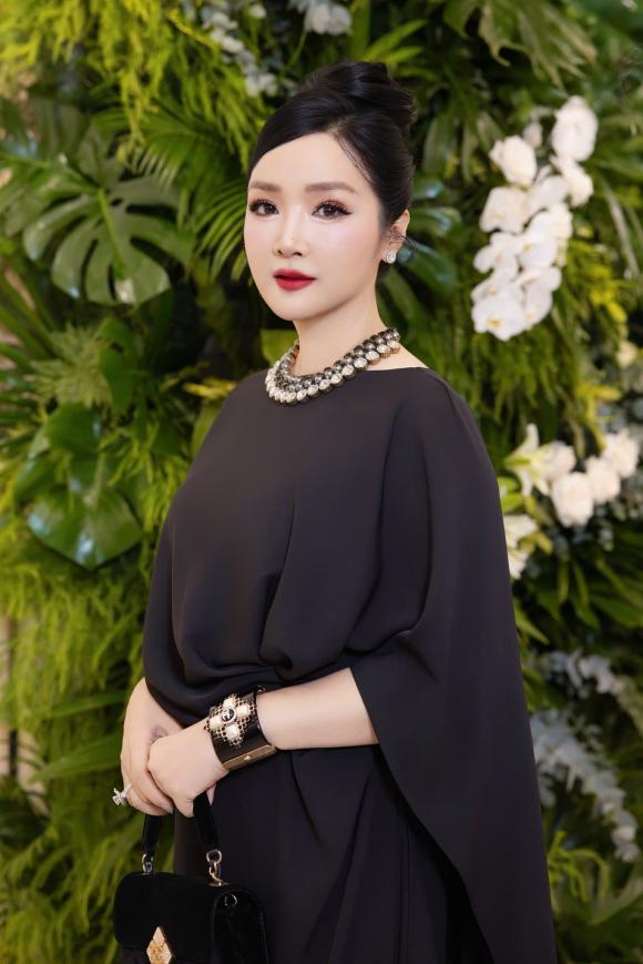 Sao Việt 6/10, tin sao việt mới nhất