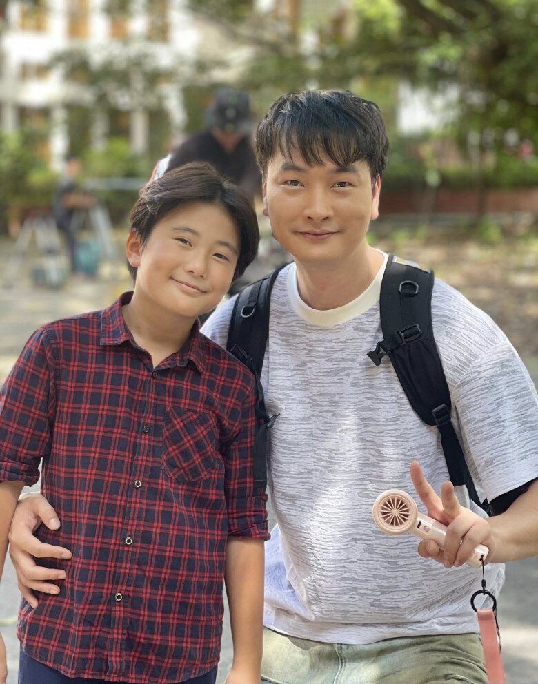 Nhiều khán giả háo hức khi biết Trọng Lân (phải) sẽ là người tiếp nối vai diễn của Nhật Minh (trái).