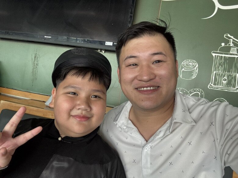 Bộ đôi Mạnh Dũng (phải) – Gia Bảo (trái) đều có thế mạnh về lối diễn hài duyên dáng.