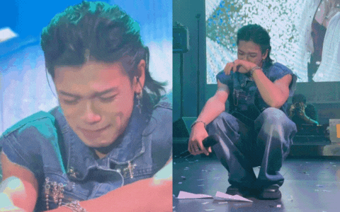 Chờ 10 năm mới hết flop, nam ca sĩ đắt show nhờ 1 bài hát bật khóc nức nở- Ảnh 2.