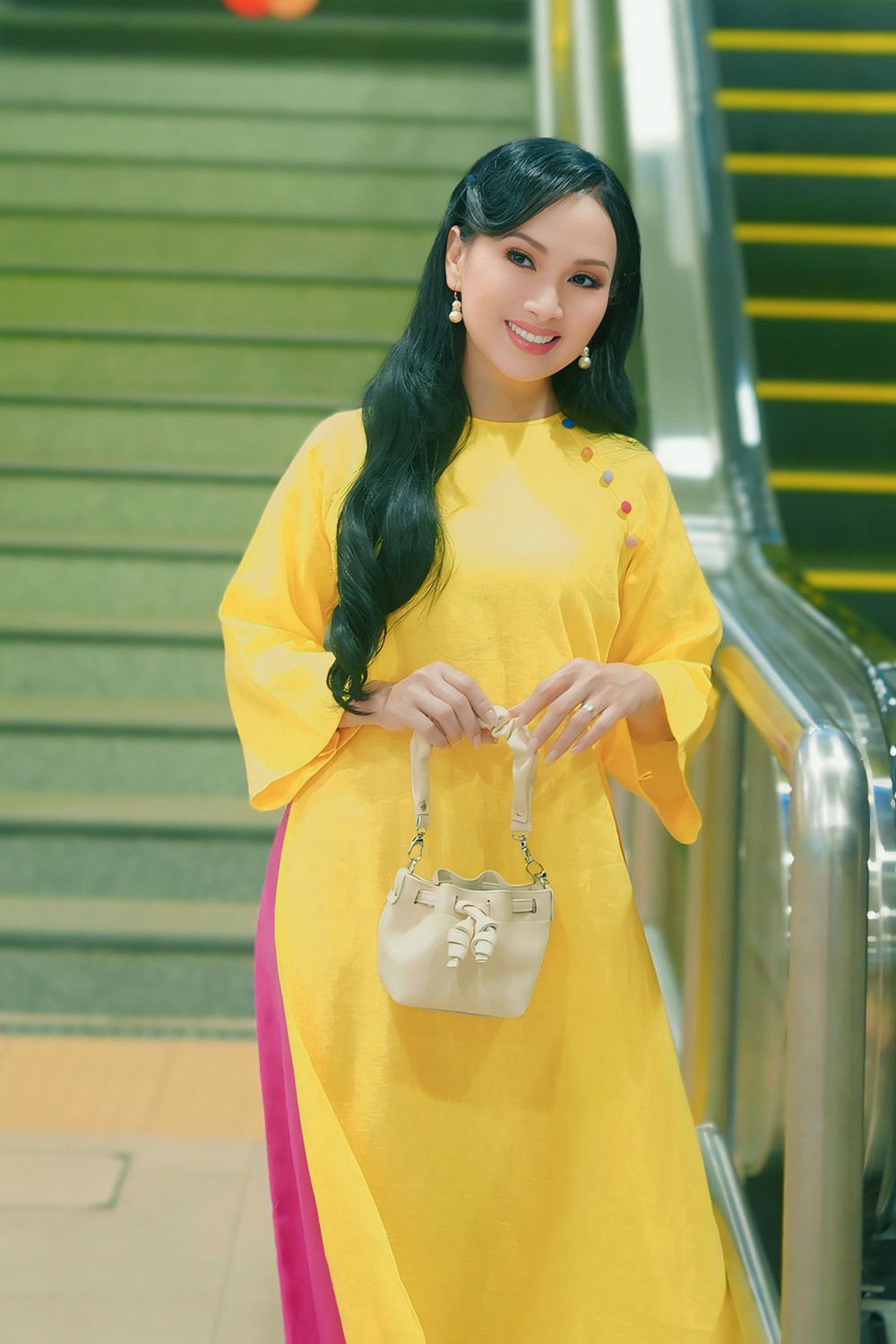 Nữ ca sĩ giàu nhất Việt Nam, sở hữu 35 nghìn tỷ và những căn biệt thự ở Mỹ siêu khủng- Ảnh 4.