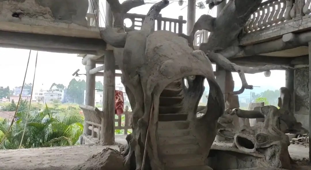 Bên trong "biệt thự điên" 51 tỷ, cao 30m, xây theo trí tưởng tượng suốt 10 năm của một nông dân Trung Quốc - Ảnh 7.