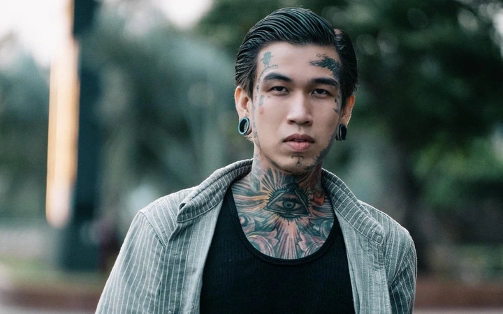 Đại chiến của 2 Quán quân Rap Việt: Người vừa lấy vợ sinh con trở lại showbiz, người “gây hấn” với cả làng rap- Ảnh 3.