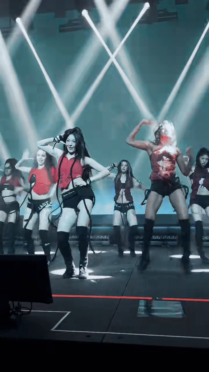 Mỹ nhân chỉ cần 7 giây để viral khắp cõi mạng, mọi idol Kpop phải ghen tỵ vì điều này- Ảnh 3.