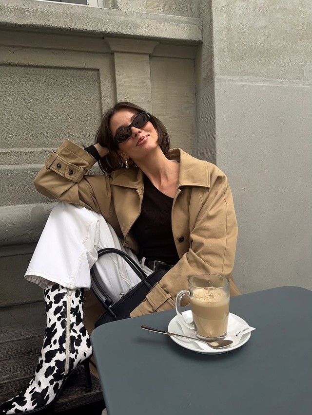 Rục rịch bước vào mùa lạnh với những chiếc trench coat kinh điển- Ảnh 3. Rục rịch bước vào mùa lạnh với những chiếc trench coat kinh điển- Ảnh 3.