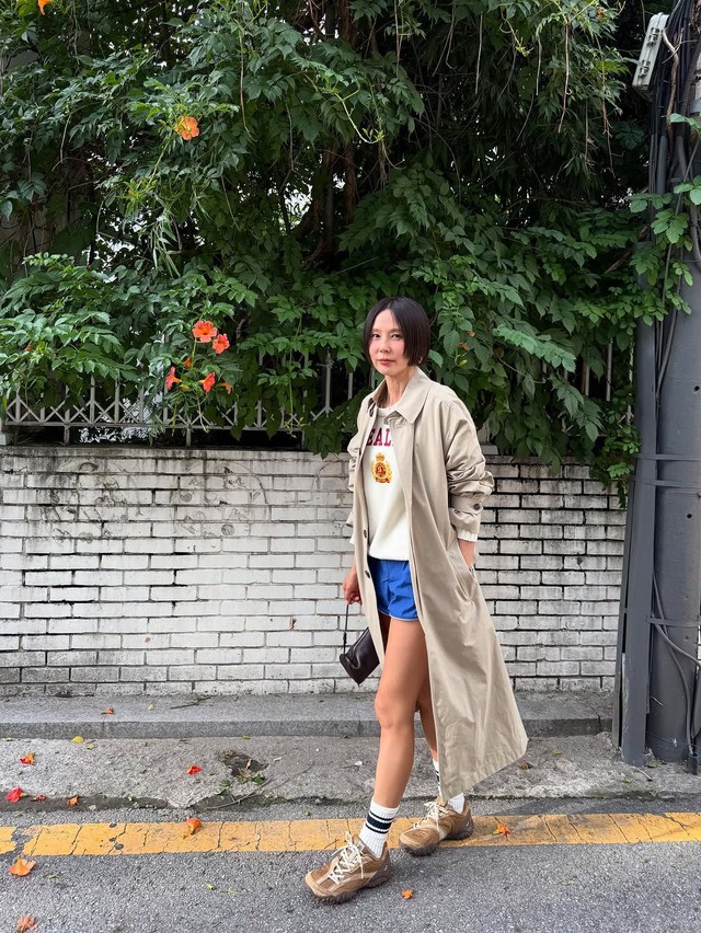 Rục rịch bước vào mùa lạnh với những chiếc trench coat kinh điển- Ảnh 6. Rục rịch bước vào mùa lạnh với những chiếc trench coat kinh điển- Ảnh 6.