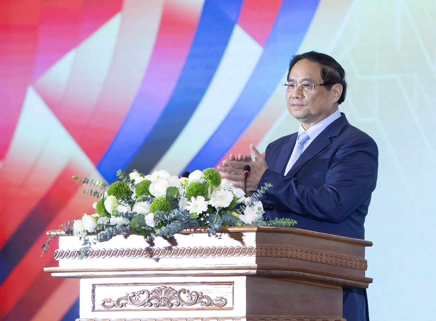 Tổng Bí thư Tô Lâm kêu gọi đổi mới sáng tạo trong công việc hằng ngày- Ảnh 3.