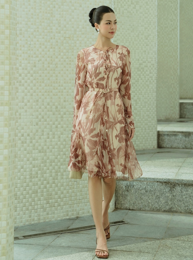 Váy hoa nhí vào mùa được ưu tiên- Ảnh 10. Váy hoa nhí vào mùa được ưu tiên- Ảnh 10.