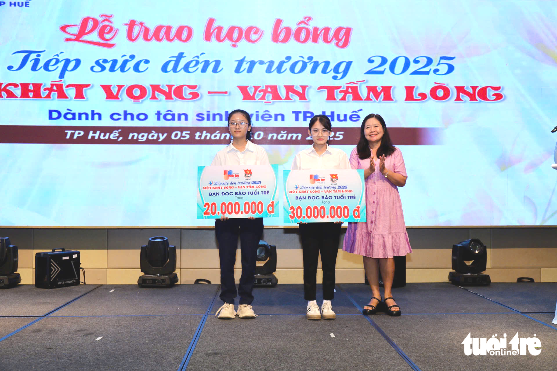 tiếp sức đến trường - Ảnh 2.