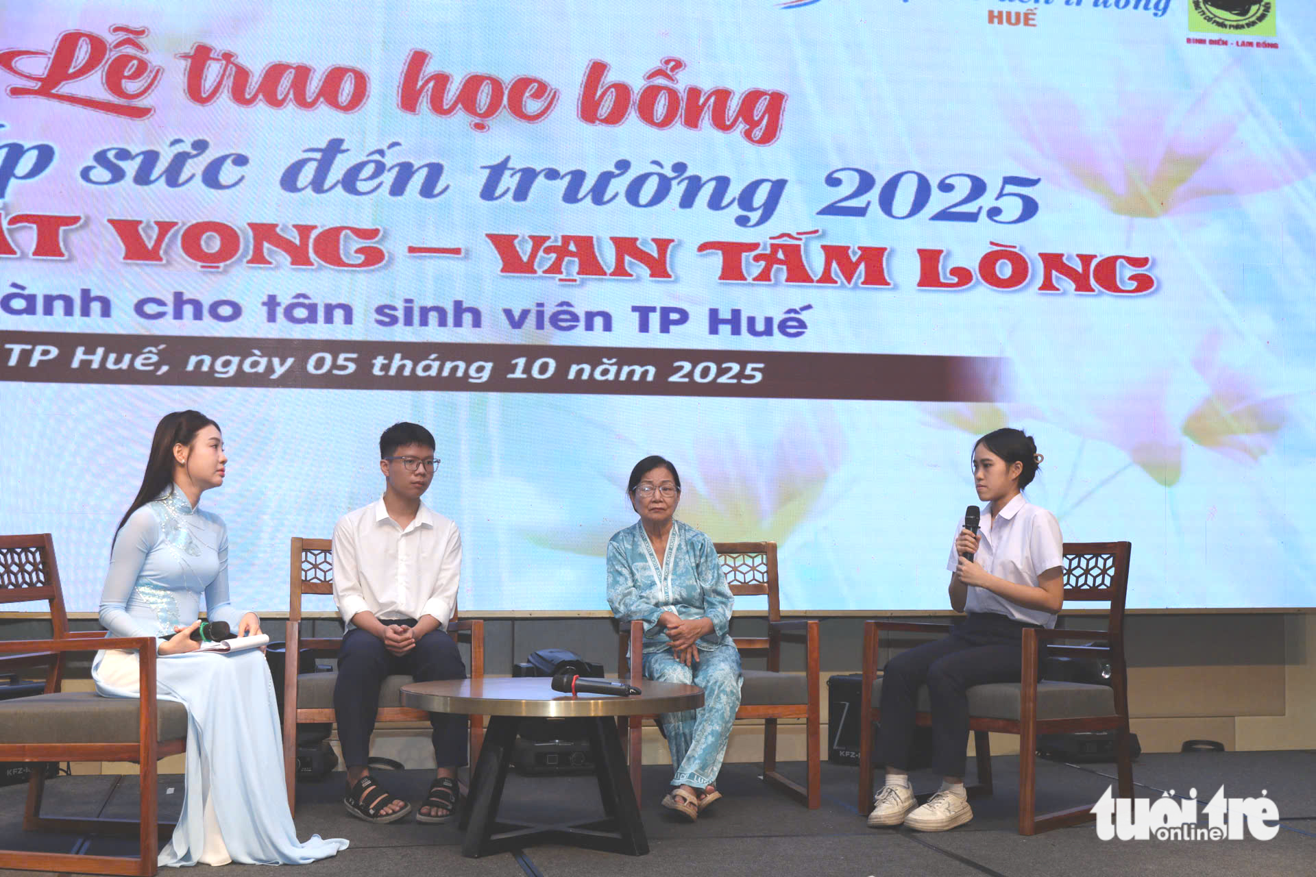 tiếp sức đến trường - Ảnh 4.