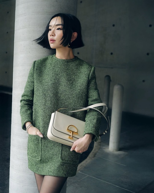 Phong cách sang trọng, đẳng cấp với sắc xanh rêu, xanh ô liu - Ảnh 9.