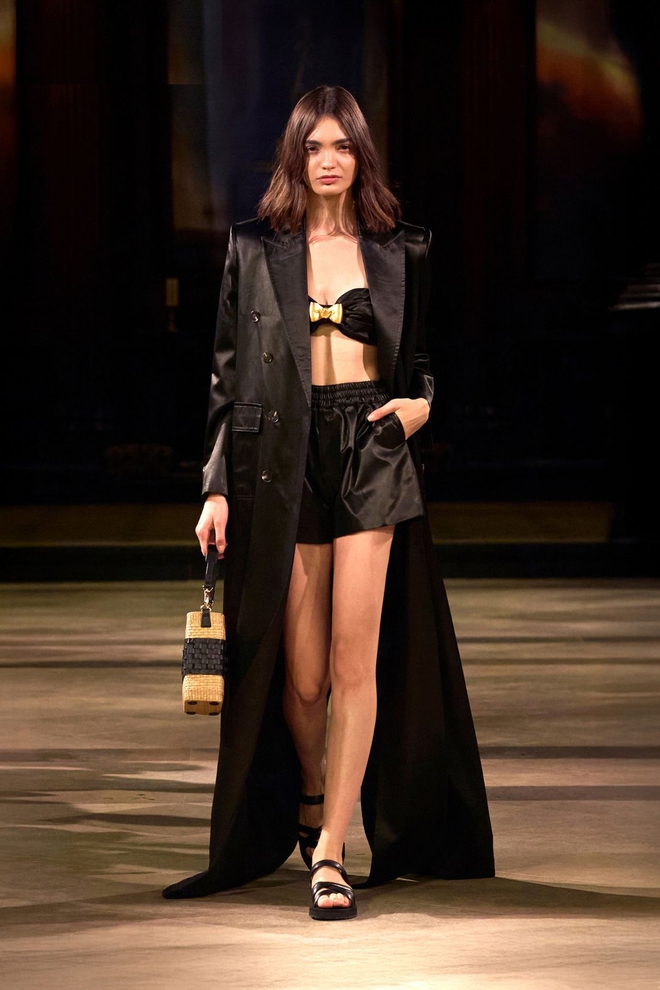 1759783013 161 Thuong hieu Viet gay choang san dien London voi ky