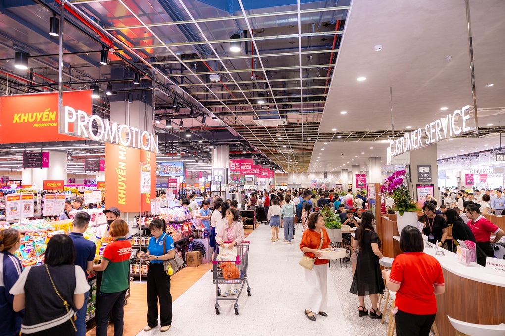 Khai trương trung tâm thương mại Vincom Mega Ocean City - 3