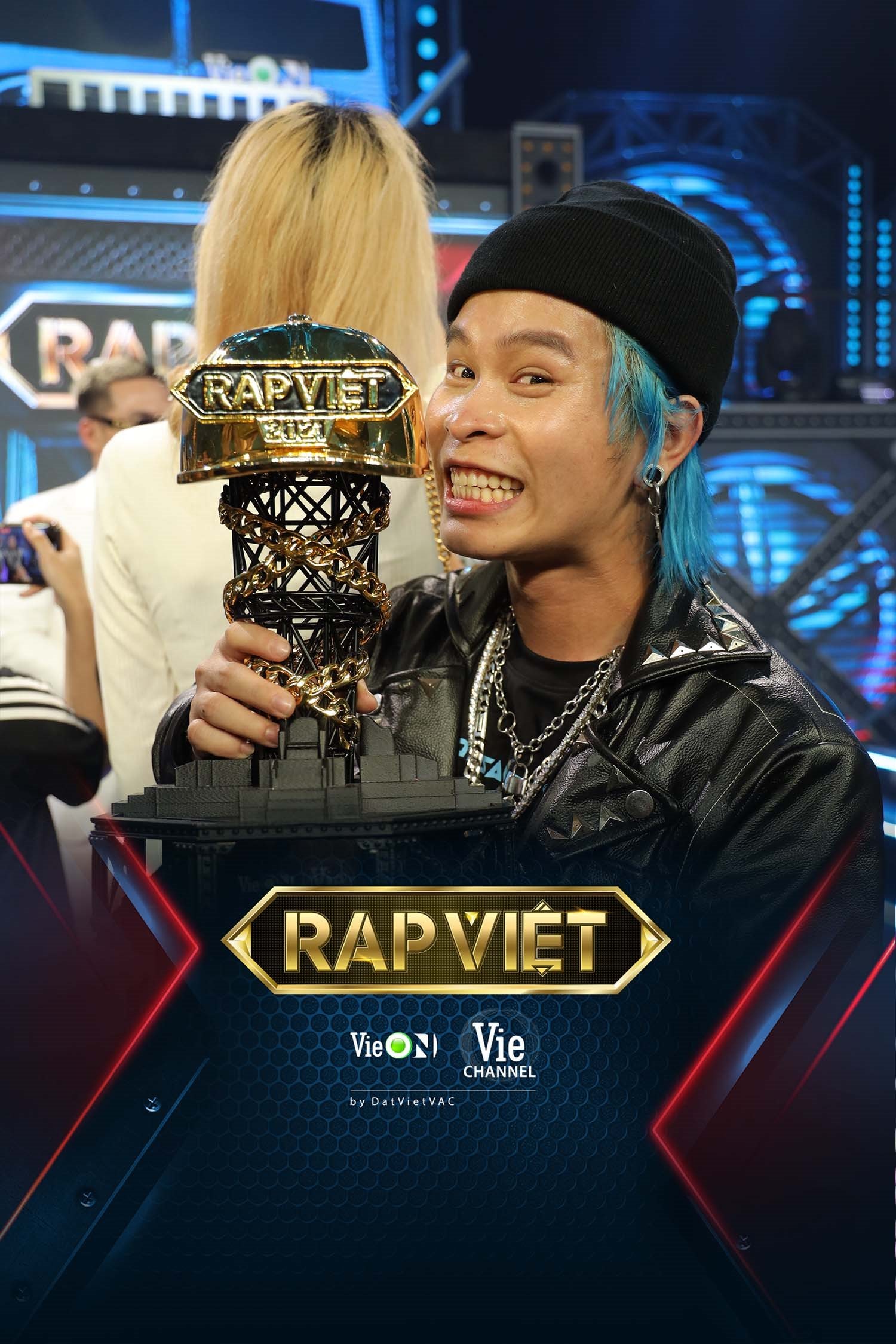 Quán quân Rap Việt mất hút 4 năm bất ngờ xuất hiện, lấy vợ sinh con xong netizen quên luôn từng oanh tạc thế nào- Ảnh 7.