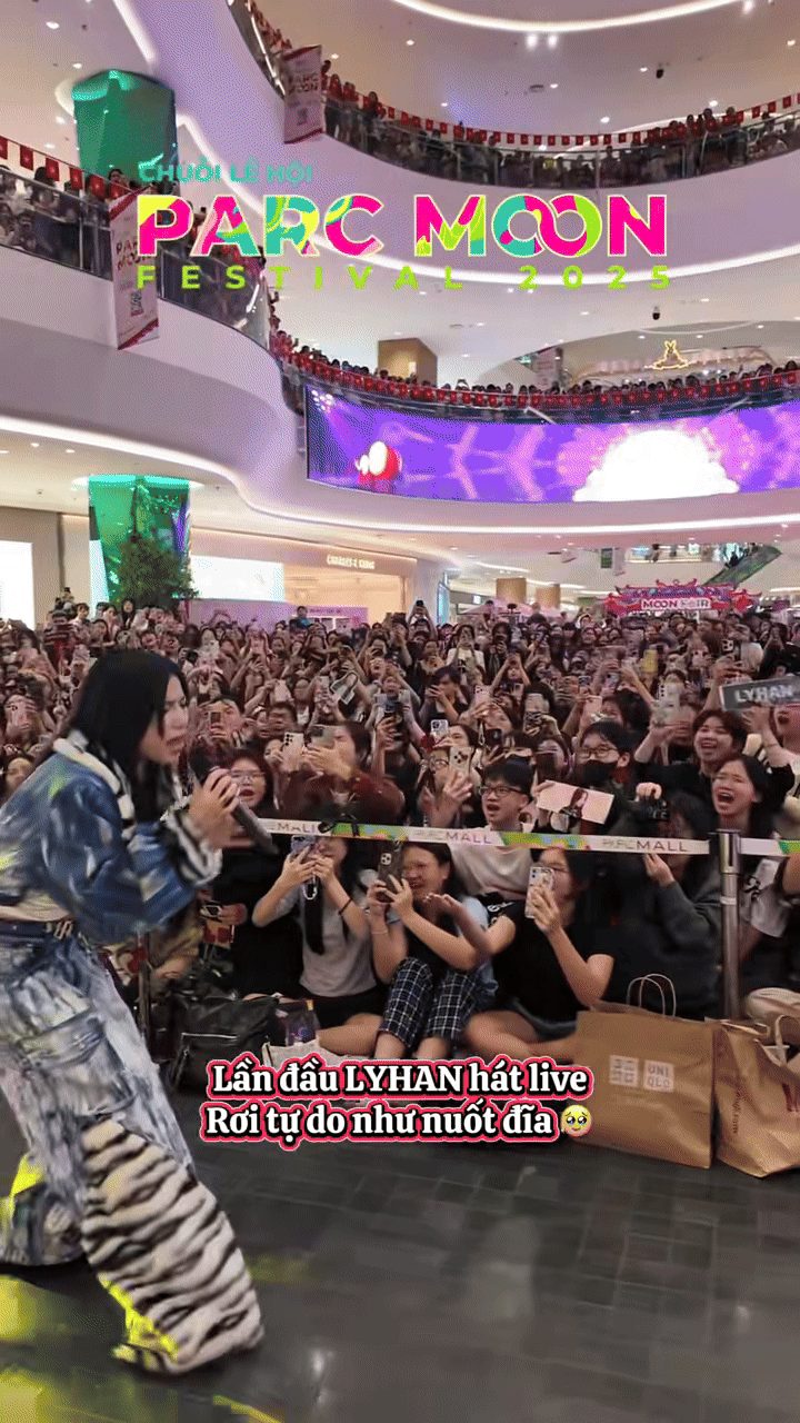 Sự thật về giọng hát live vang khắp TTTM của nhân vật Top 5 Em Xinh: Là hát hay hét?- Ảnh 5.