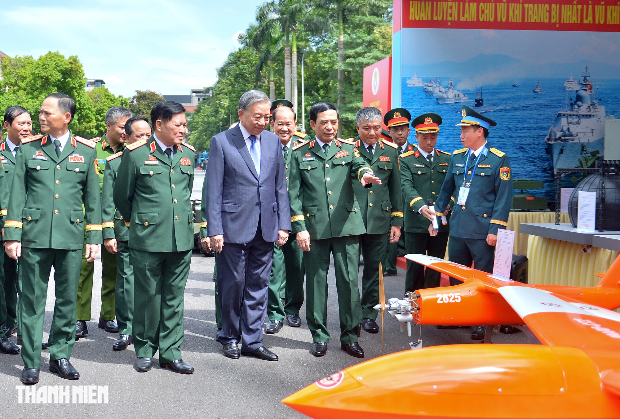 - Ảnh 5. - Ảnh 5.