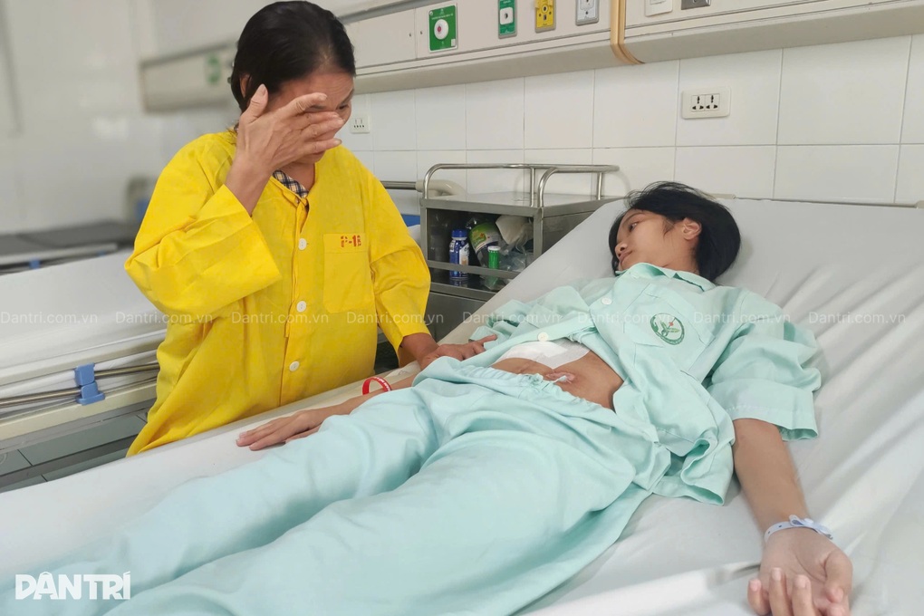 Kiệt quệ sau 7 năm mang “bệnh hiểm”, cô gái 23 tuổi khẩn cầu sự giúp đỡ - 5