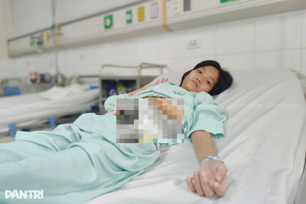 Kiệt quệ sau 7 năm mang “bệnh hiểm”, cô gái 23 tuổi khẩn cầu sự giúp đỡ - 4