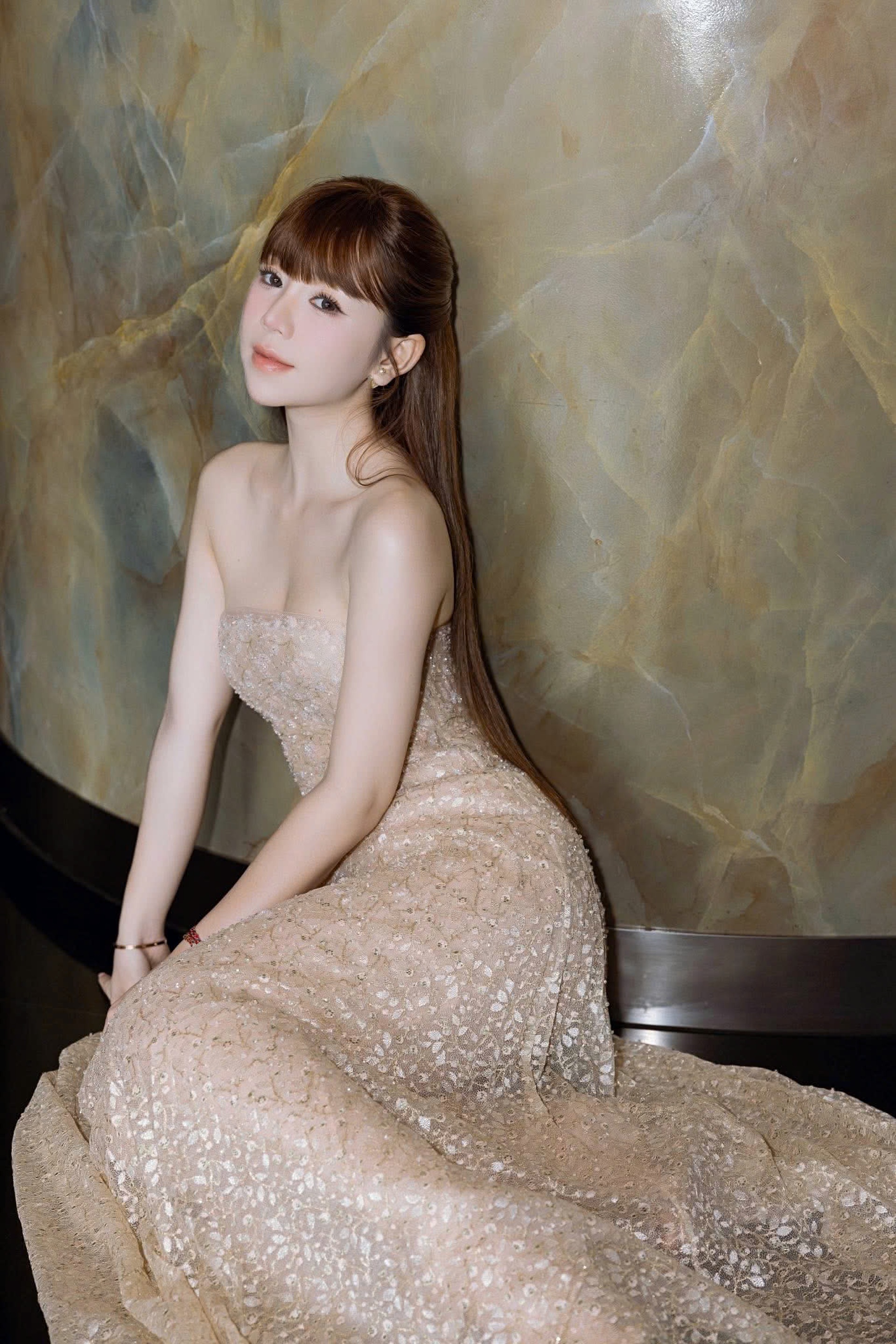 Quỳnh Kool: Độc thân, xinh đẹp và gợi cảm ở tuổi 30 - 4 Quỳnh Kool: Độc thân, xinh đẹp và gợi cảm ở tuổi 30 - 4