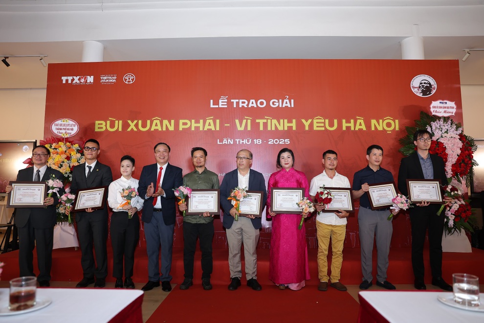 Giải thưởng Bùi Xuân Phái 2025 vinh danh nhạc sĩ Trần Tiến - 3