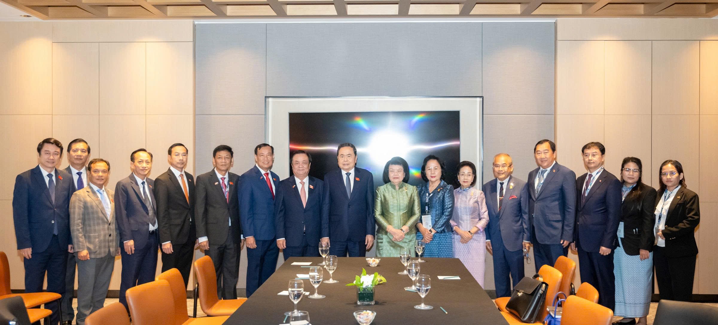 Chủ tịch Quốc hội Trần Thanh Mẫn dự phiên họp Ban điều hành AIPA- Ảnh 2.