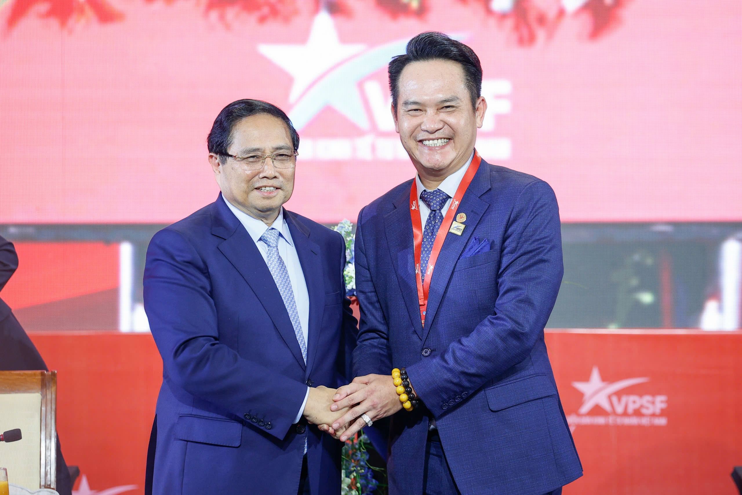 Thủ tướng: 'Các bạn giàu có là đất nước giàu có'- Ảnh 4. Thủ tướng: 'Các bạn giàu có là đất nước giàu có'- Ảnh 4.