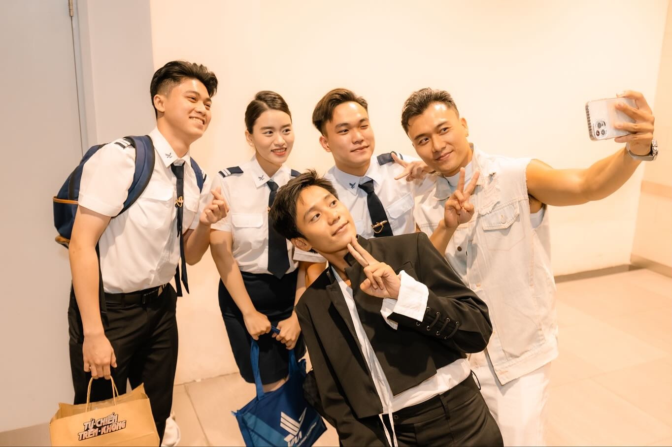 Đời tư bí ẩn của diễn viên Tử chiến trên không hiếm thấy tên trên Google - 5