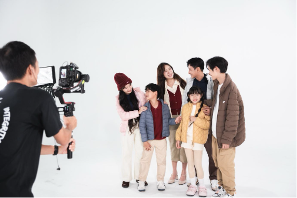 Lý Hải - Minh Hà 15 năm vẫn mặn nồng, gia đình hạnh phúc - Ảnh 3.