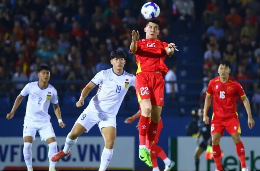 Doi- tuyen- Malaysia- 1.jpg