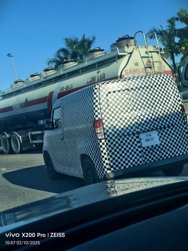 Mẫu xe mới toanh của VinFast bất ngờ lăn bánh- Ảnh 2.