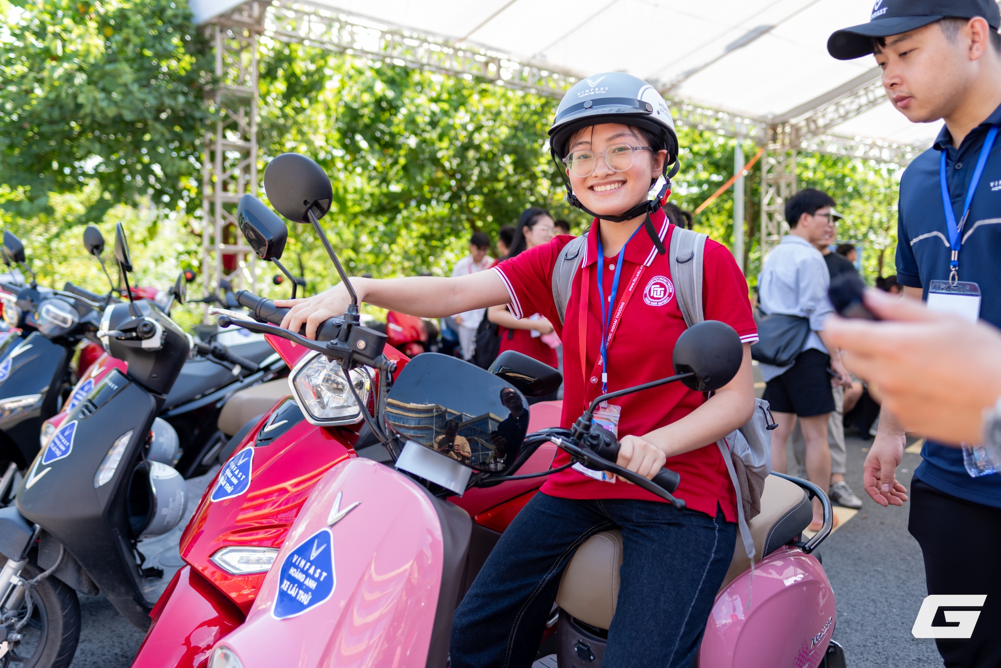 Hành trình di chuyển xanh tại Vietnam Mobility Festival 2025 có gì hấp dẫn mà sinh viên nô nức đến trải nghiệm- Ảnh 4.