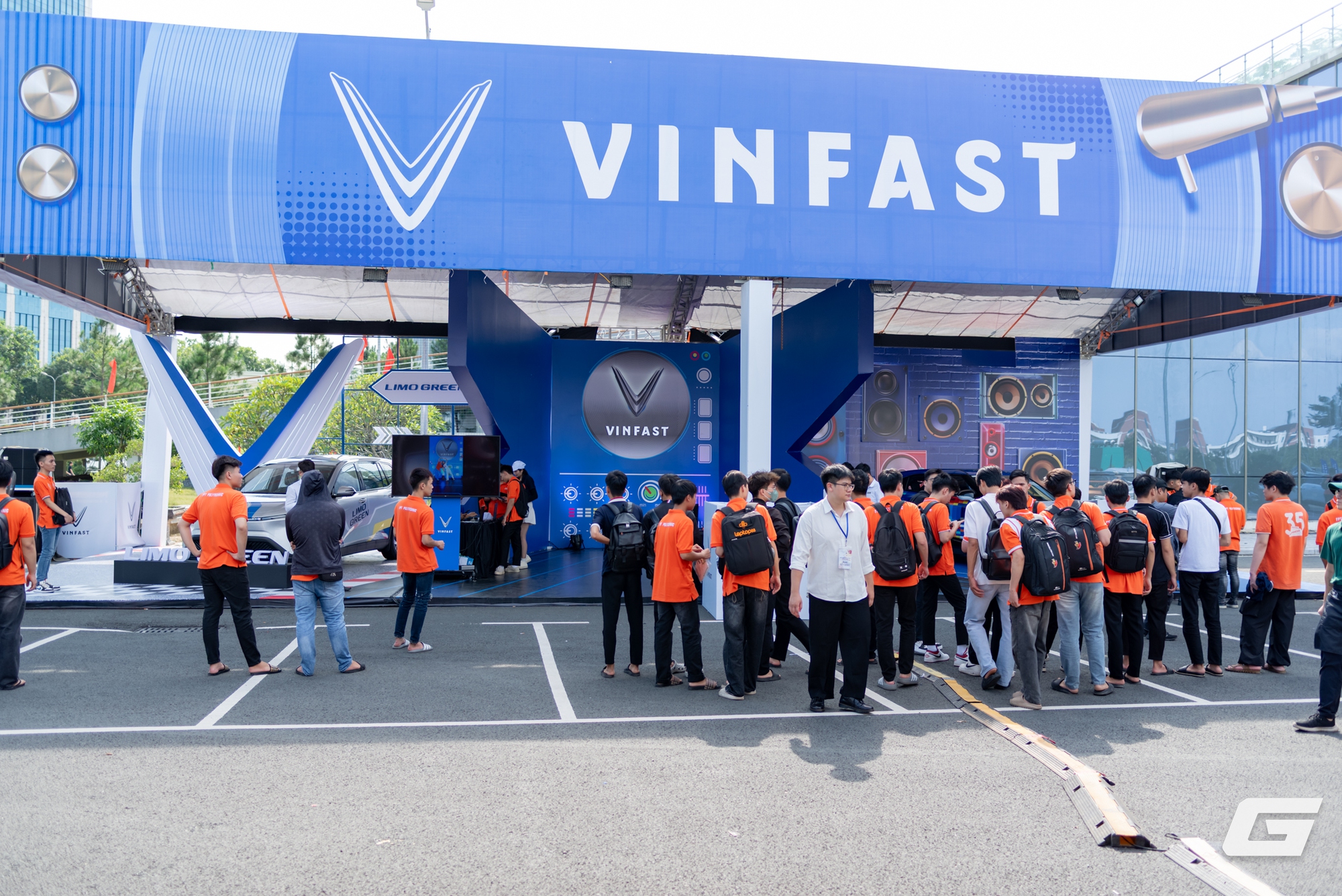 Hành trình di chuyển xanh tại Vietnam Mobility Festival 2025 có gì hấp dẫn mà sinh viên nô nức đến trải nghiệm- Ảnh 8.