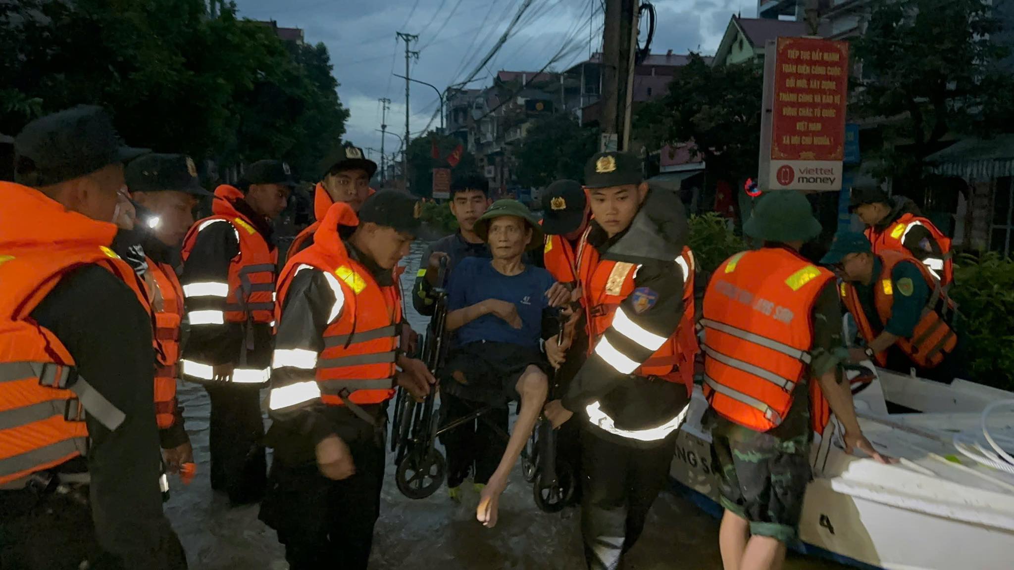 Ngập lụt tại Lạng Sơn gây Thiệt hại lớn , gần 3 . 000 Nhà dân bị cô lập - Ảnh 2.