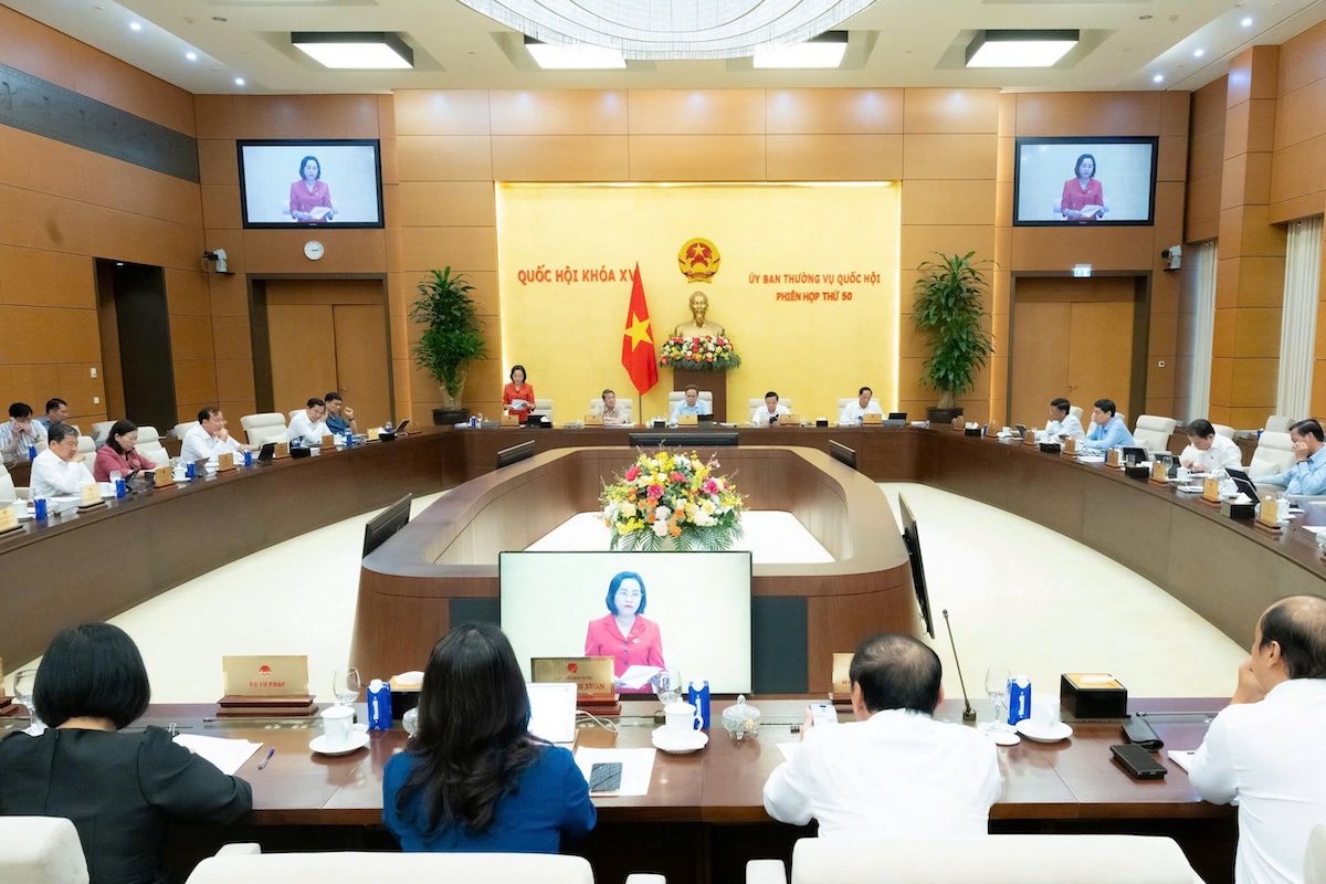 Đề xuất cho vợ nghỉ thai sản thêm 1 tháng, chồng nghỉ thêm 5 ngày khi sinh con thứ 2 2 phụ nữ - Ảnh 2.