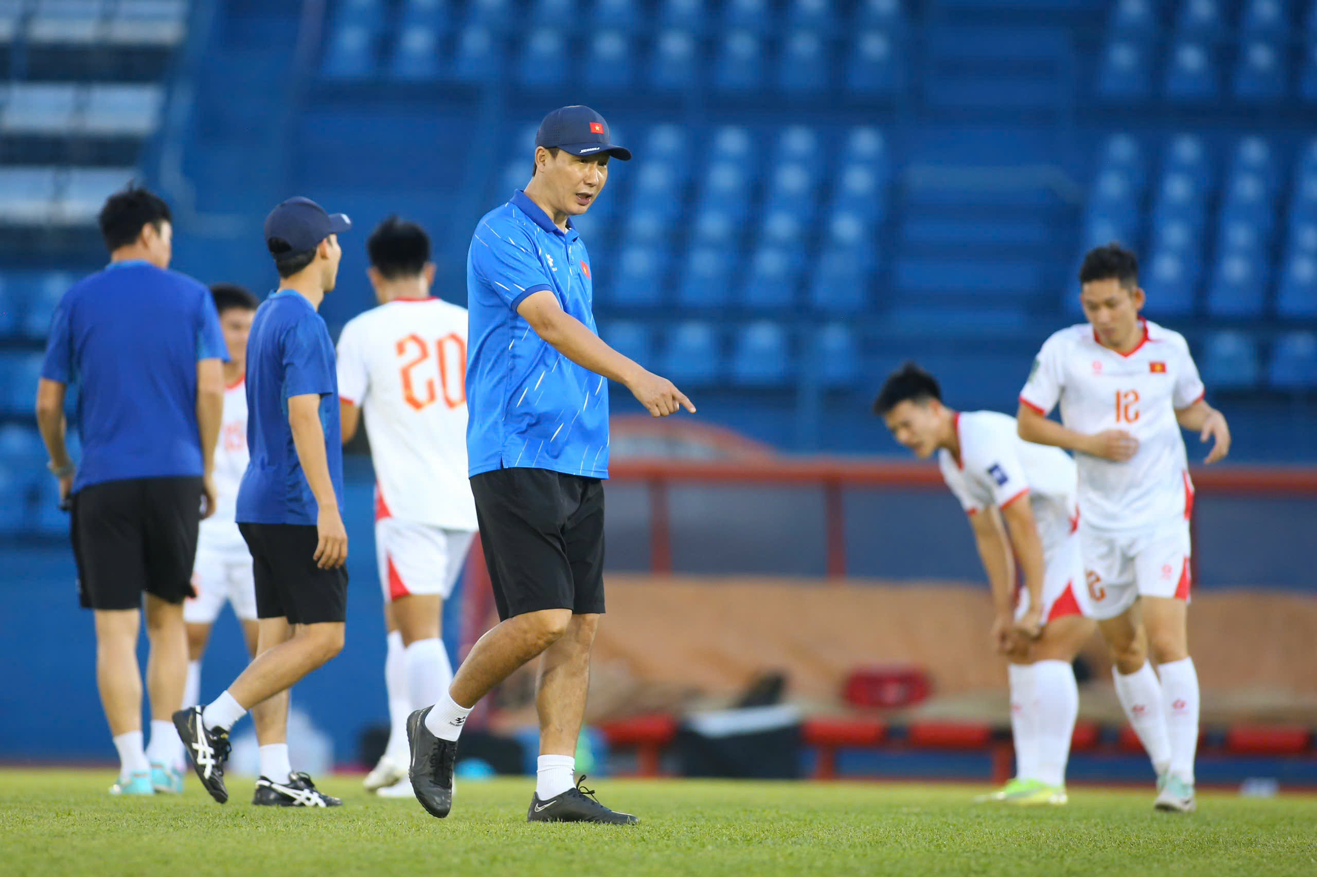 Xuất hiện nhiều tình tiết lạ trước thềm trận đội tuyển Việt Nam đấu Nepal
- Ảnh 6.