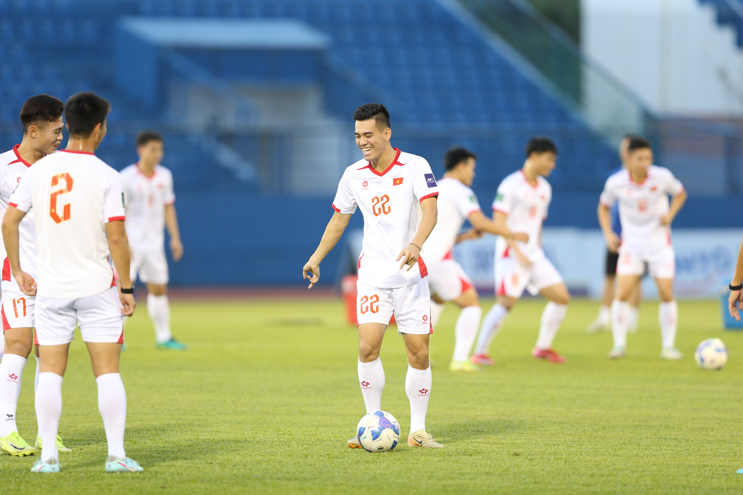 Xuất hiện nhiều tình tiết lạ trước thềm trận đội tuyển Việt Nam đấu Nepal
- Ảnh 10.