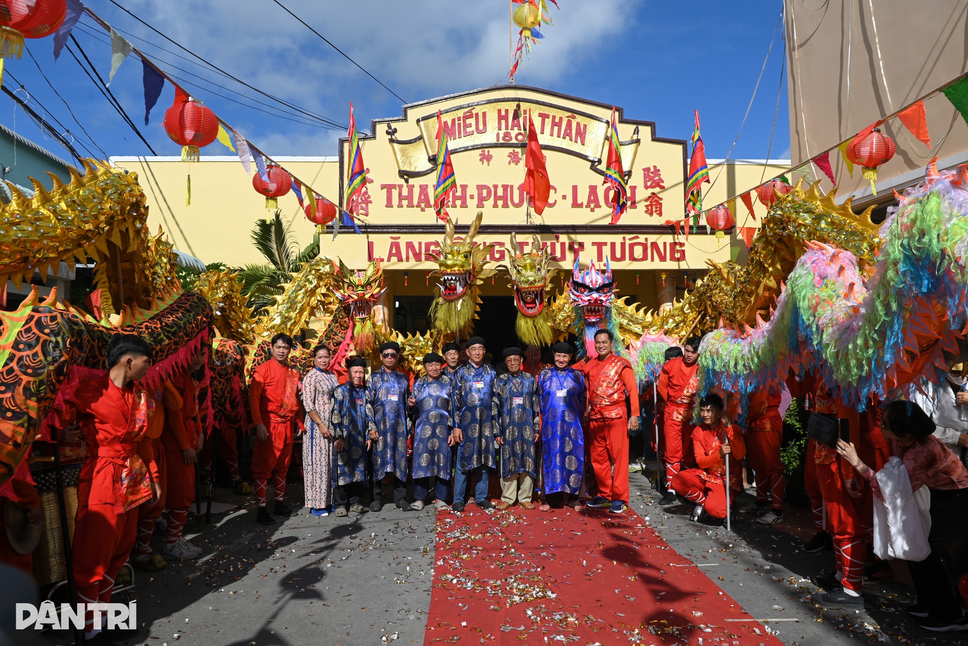 Cần Giờ rộn ràng Lễ hội Nghinh Ông, hàng trăm ngư dân ra khơi cầu bình an - 13