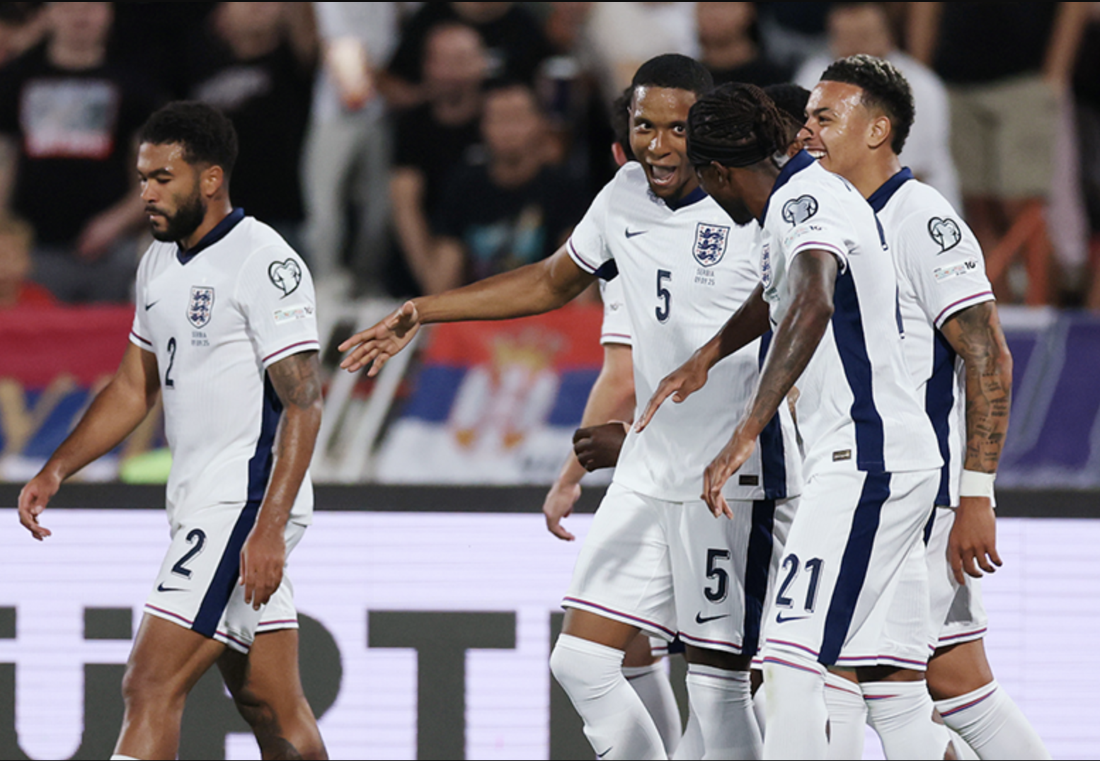 Sao trẻ Man City bất ngờ được triệu tập tuyển Anh trước vòng loại World Cup - Ảnh 3.