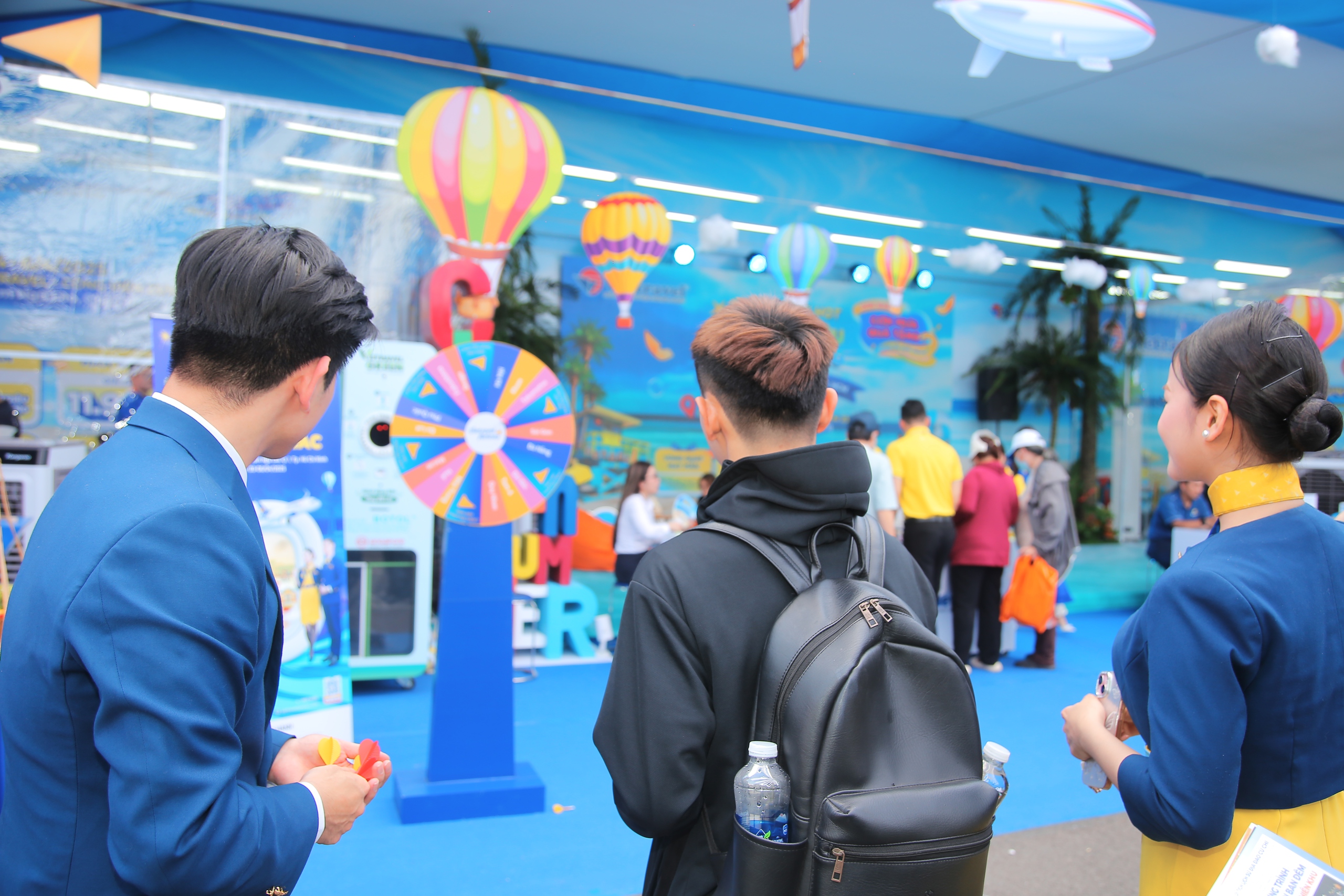 Cuối tuần săn tour giảm giá 